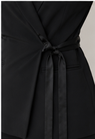 Elegant Belted Tailored Blazer