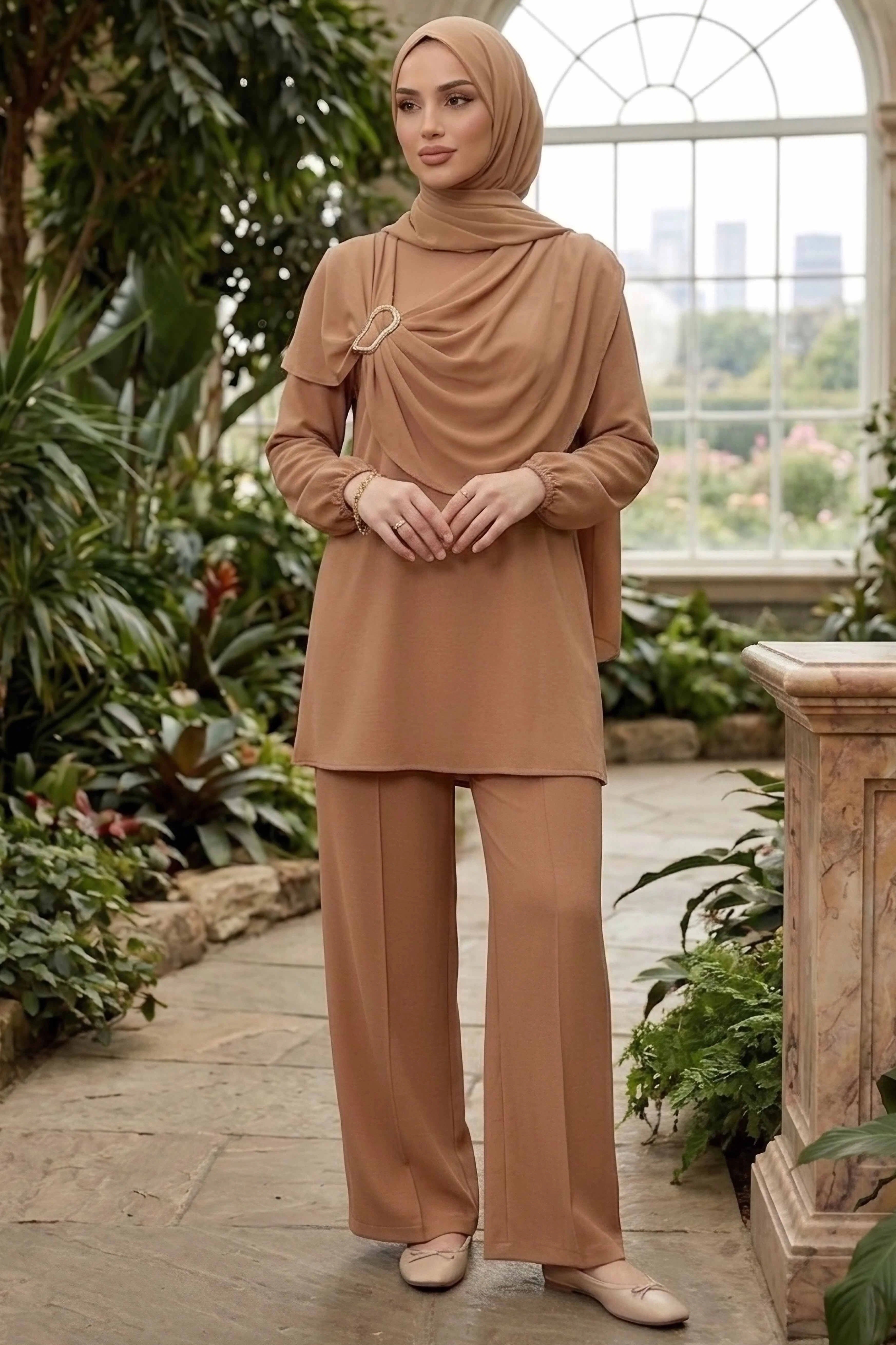Elegant Draped Hijab Tunic & Wide-Leg Set
